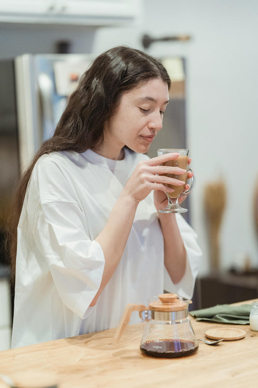 The Science of Scent: How Aroma Shapes Your Taste (And Why Your Coffee Experience Starts Before the First Sip)